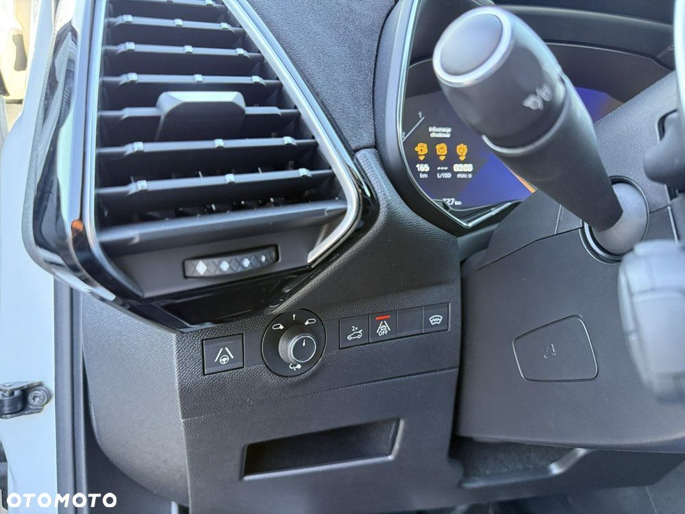 DS Automobiles DS 7 Crossback 1.6 PureTech Performance Line + - 14