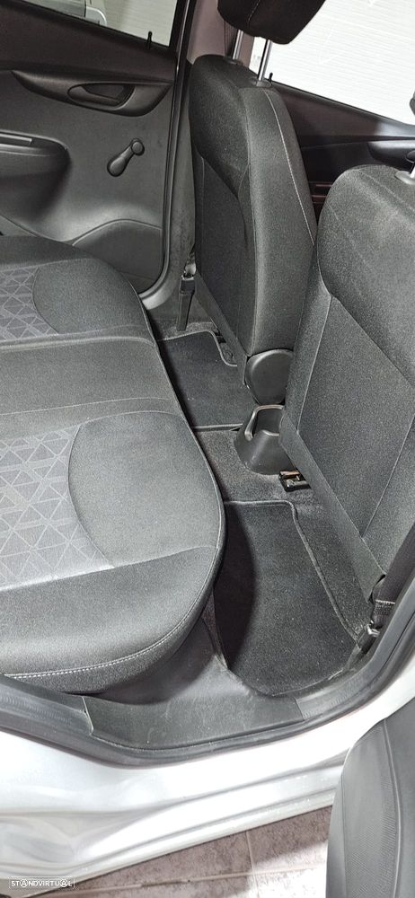 Opel Karl 1.0 120 Anos - 15