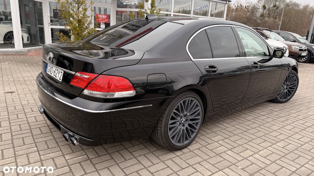 BMW Seria 7 740i - 15