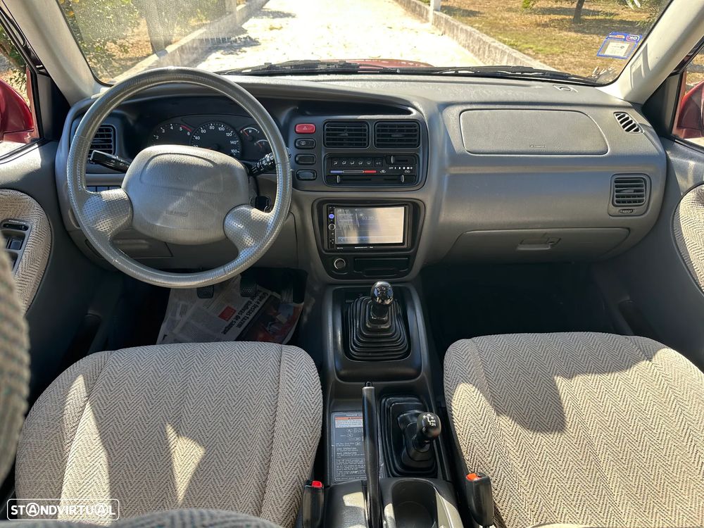 Suzuki Grand Vitara Metal Top 2.0 TDi - 16