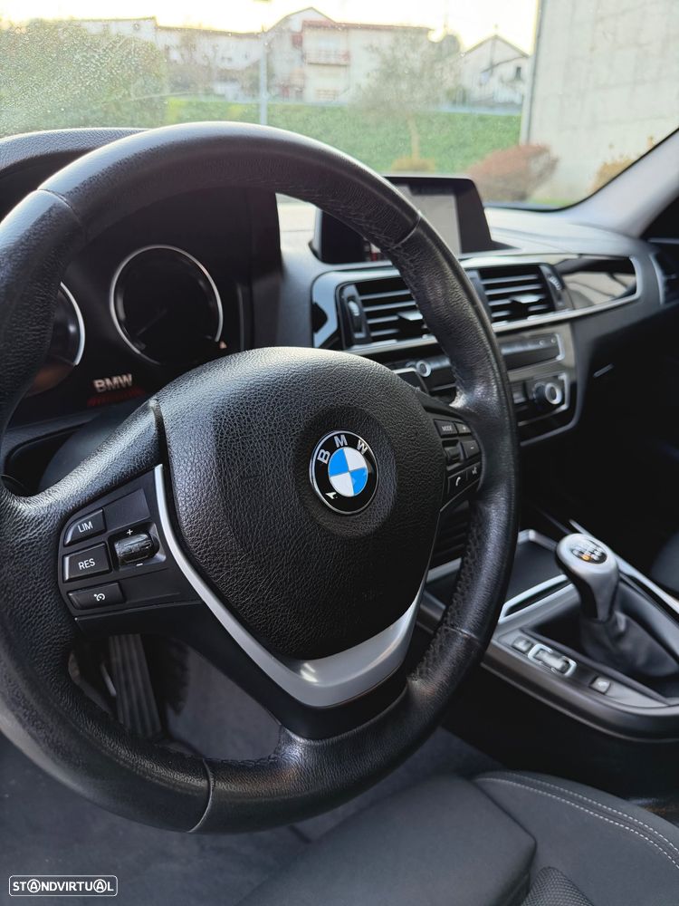 BMW 116 d Sport Line - 7