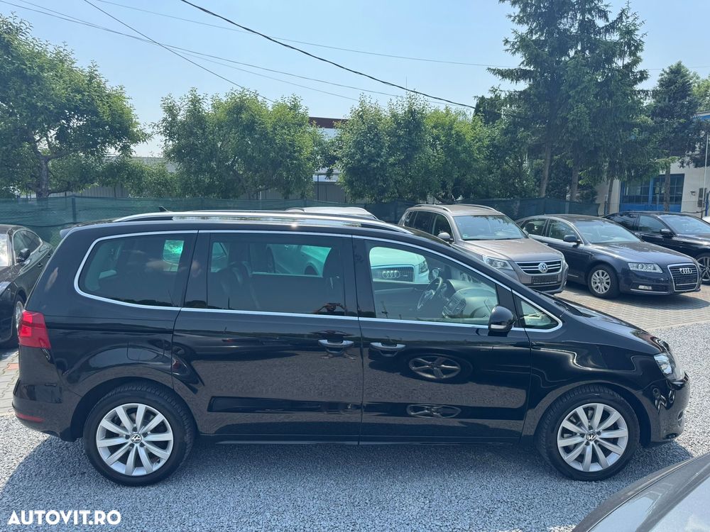 Volkswagen Sharan 2.0 TDI Blue Motion Highline - 22