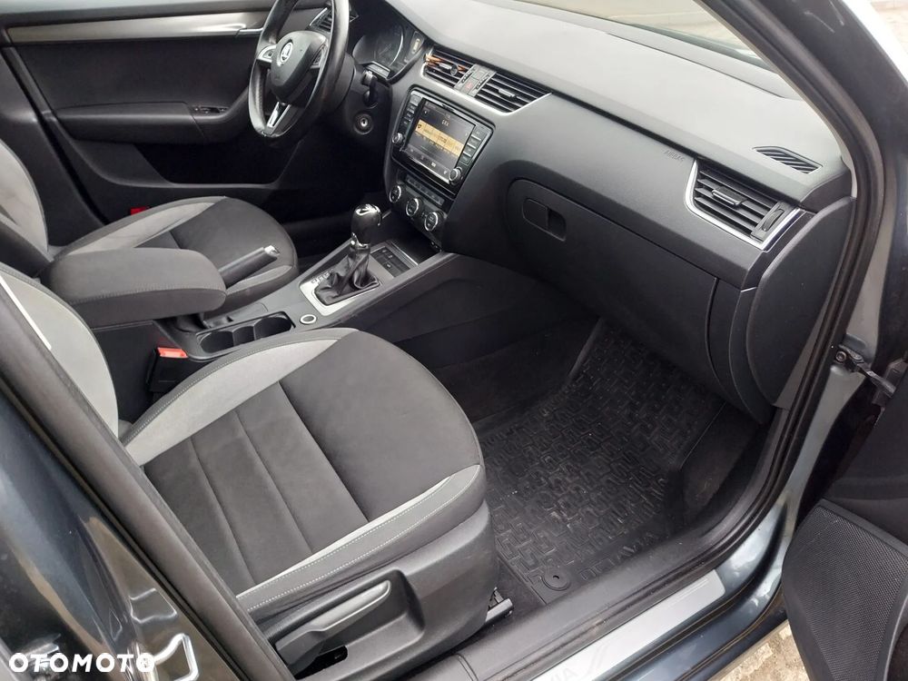 Skoda Octavia 2.0 TDI Joy DSG - 13