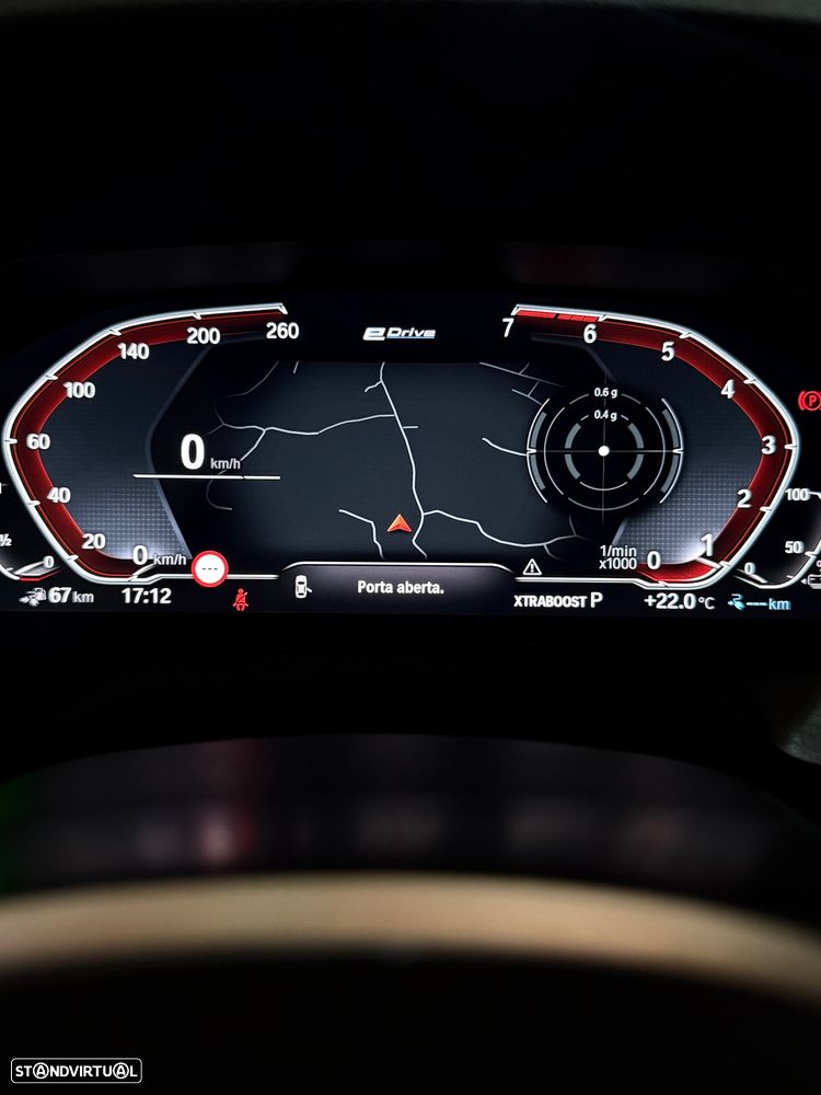 BMW 330 e Aut. M Sport - 20