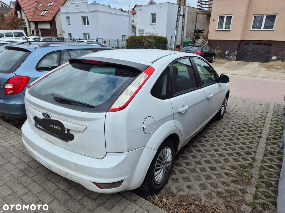 Ford Focus 1.6 TDCi Ambiente - 4