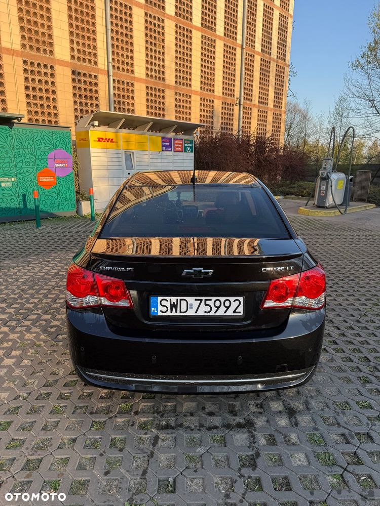Chevrolet Cruze 1.8 LTZ - 10