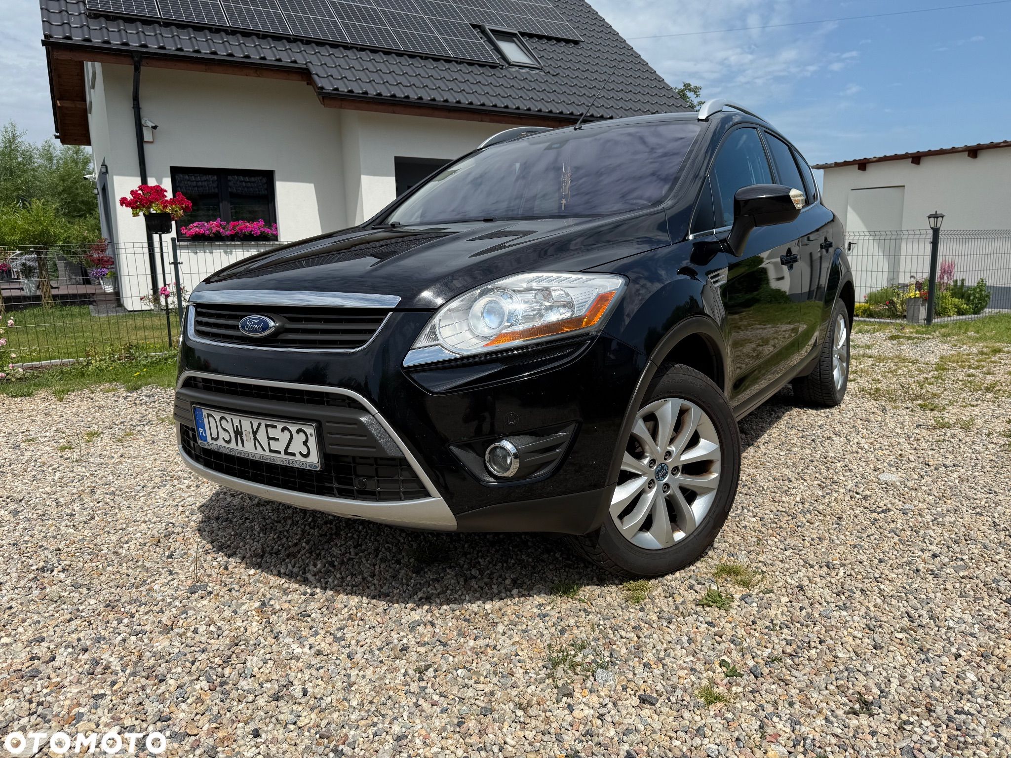 Ford Kuga - 1