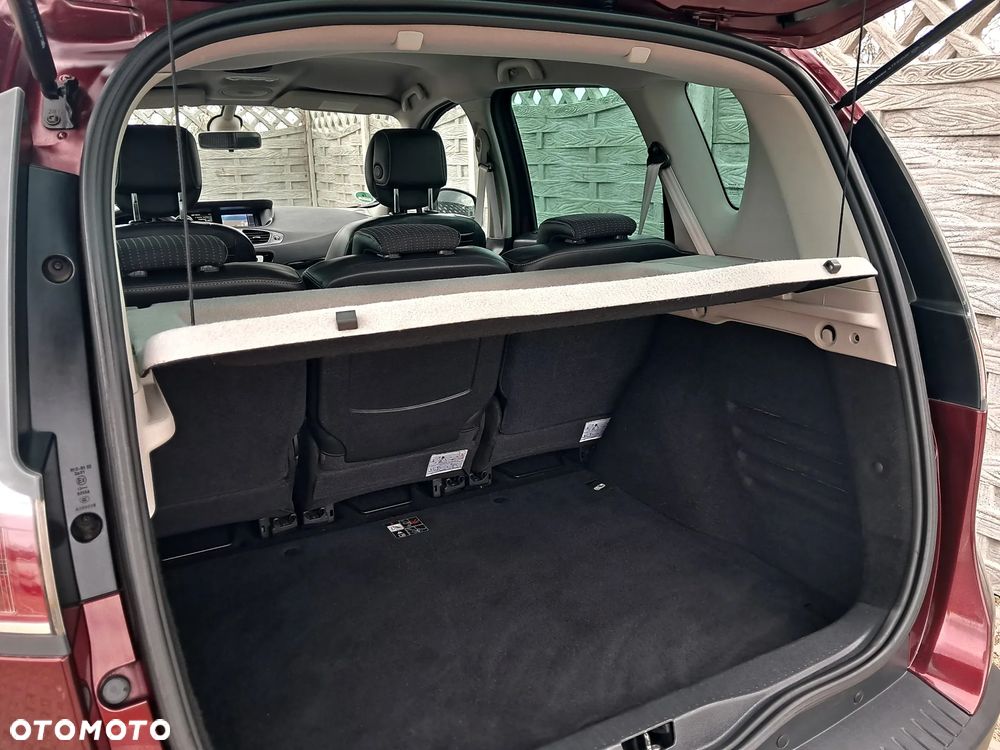 Renault Scenic Energy dCi 130 S&S Bose Edition - 26