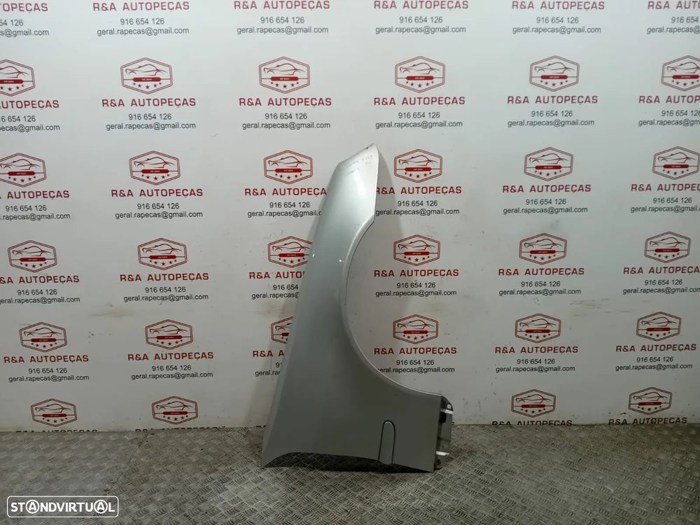 Guarda Lamas Frente Frontal Direito Mercedes Class C Sport Coupe W203 Original - 2