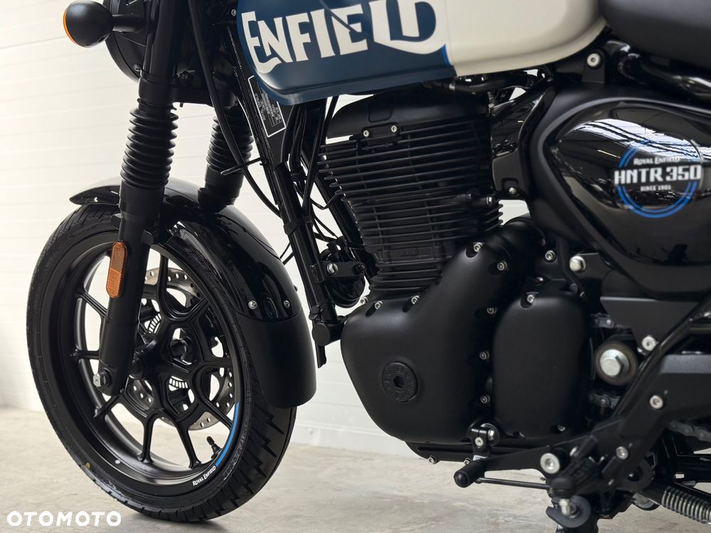 Royal Enfield HNTR - 31