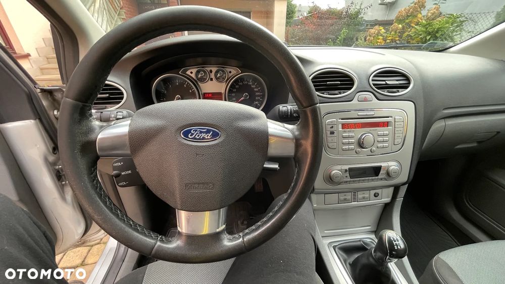Ford Focus - 12