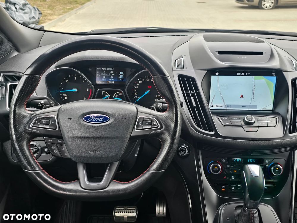 Ford Kuga 2.0 TDCi 4x4 ST-Line - 15