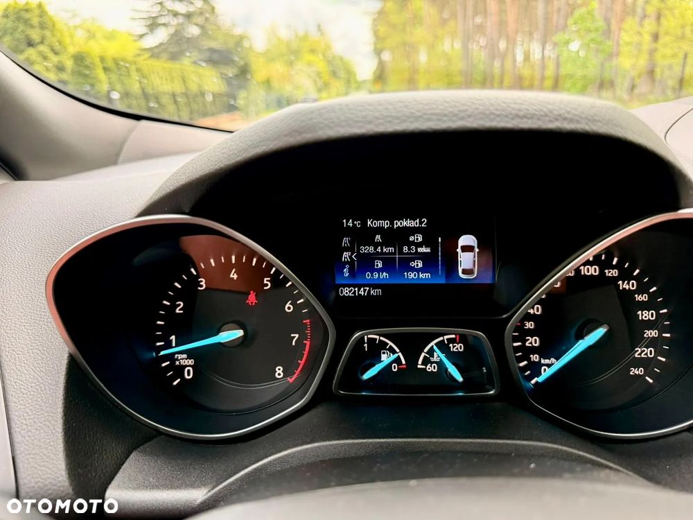 Ford Kuga 1.5 EcoBoost ST-LINE - 14