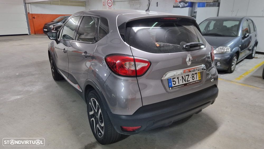 Renault Captur 1.5 dCi Exclusive - 10