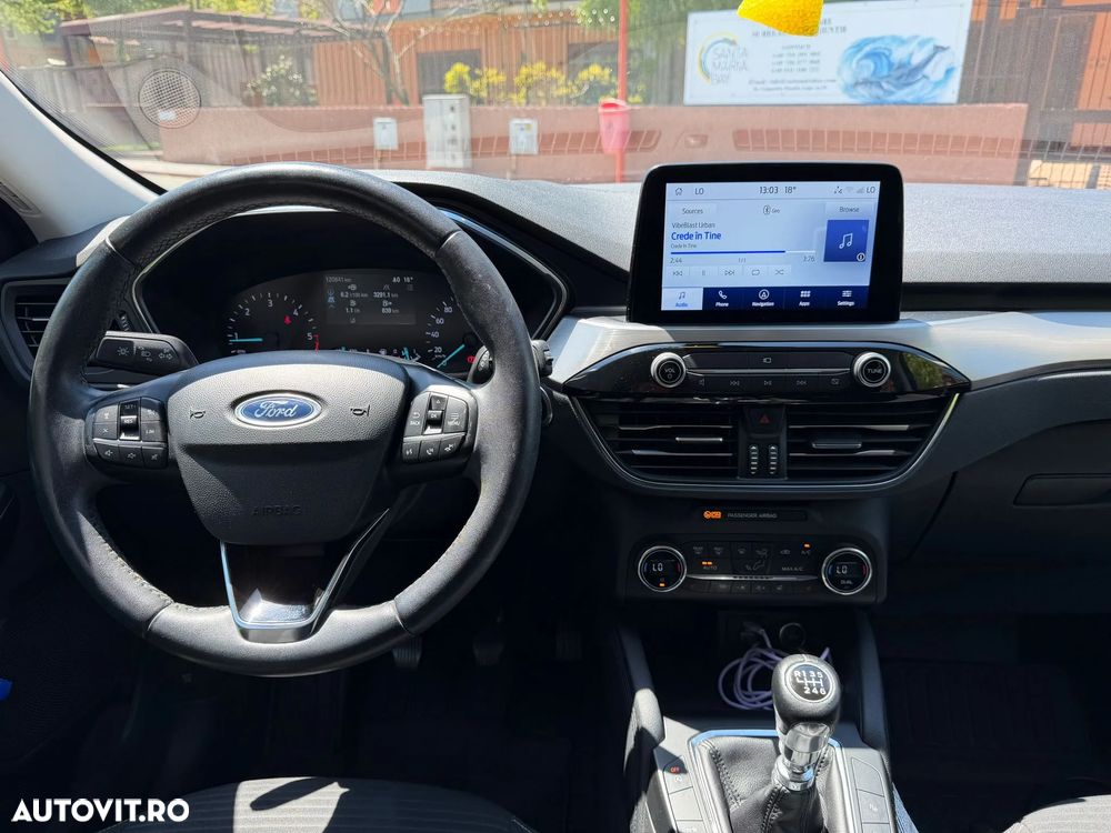 Ford Kuga 2.0 EcoBlue mHEV FWD Trend - 10