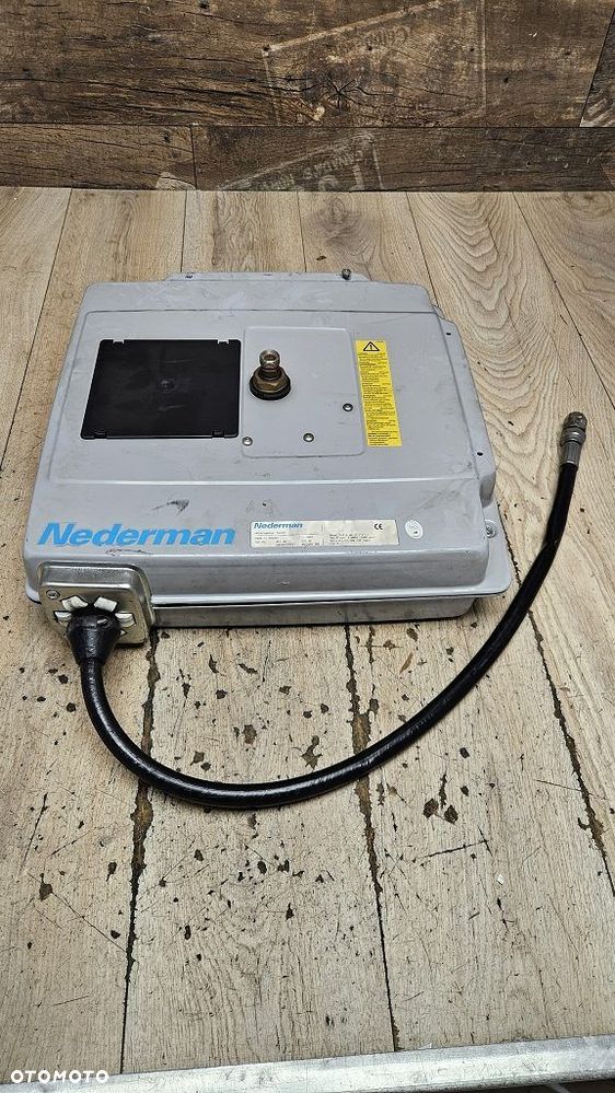 Profesjonalny Zwijacz do węża oleju NEDERMAN 884 10m 1/2" 75 Bar - 11