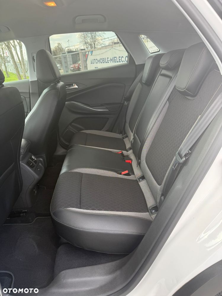 Opel Grandland X 1.2 Start/Stop Dynamic - 12