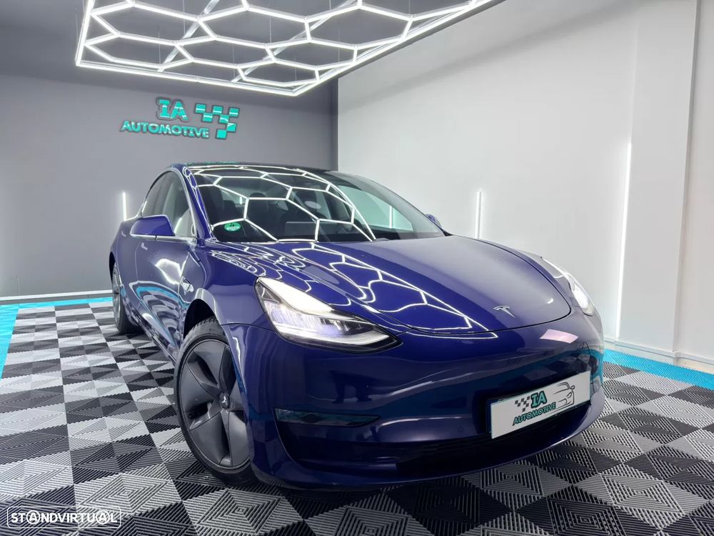 Tesla Model 3 Long-Range Dual Motor AWD - 4