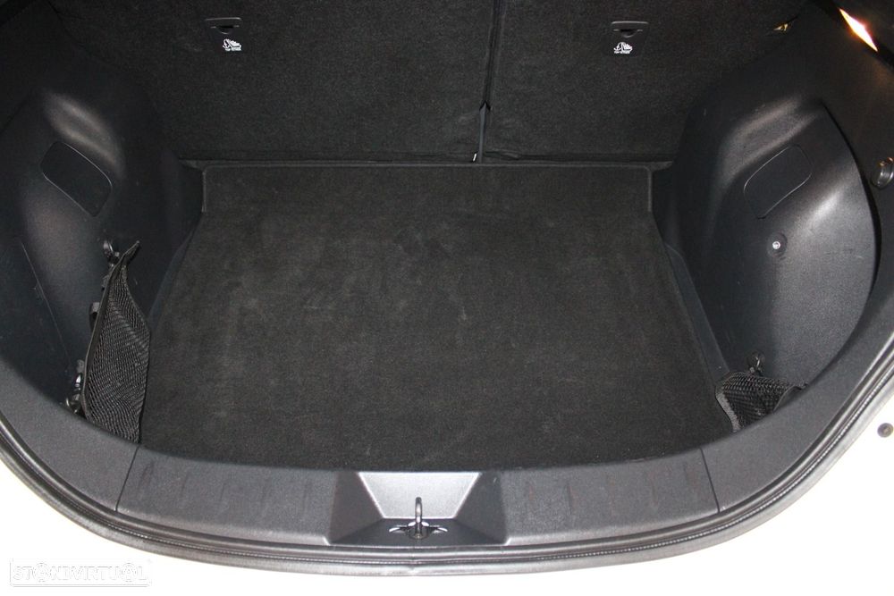 Nissan Leaf Acenta - 7