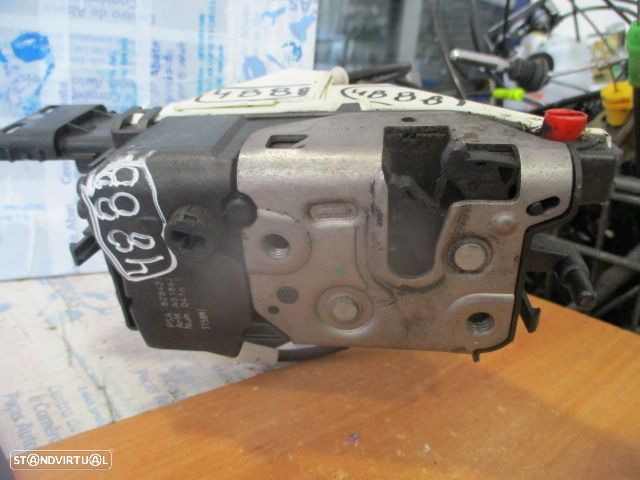 Fecho Fec4888 PEUGEOT PARTNER 2 FASE 1 2008 1.6HDI 90CV 4P VERDE TRAZ LATERAL DRT 6 PINOS PEUGEOT PARTNER 2 FOURGON B9 FASE 1 2008 1.6HDI  90CV 4P BRANCO TRAZ LATERAL DRT  6 PINOS - 4