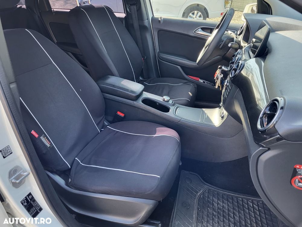 Mercedes-Benz B 180 - 22