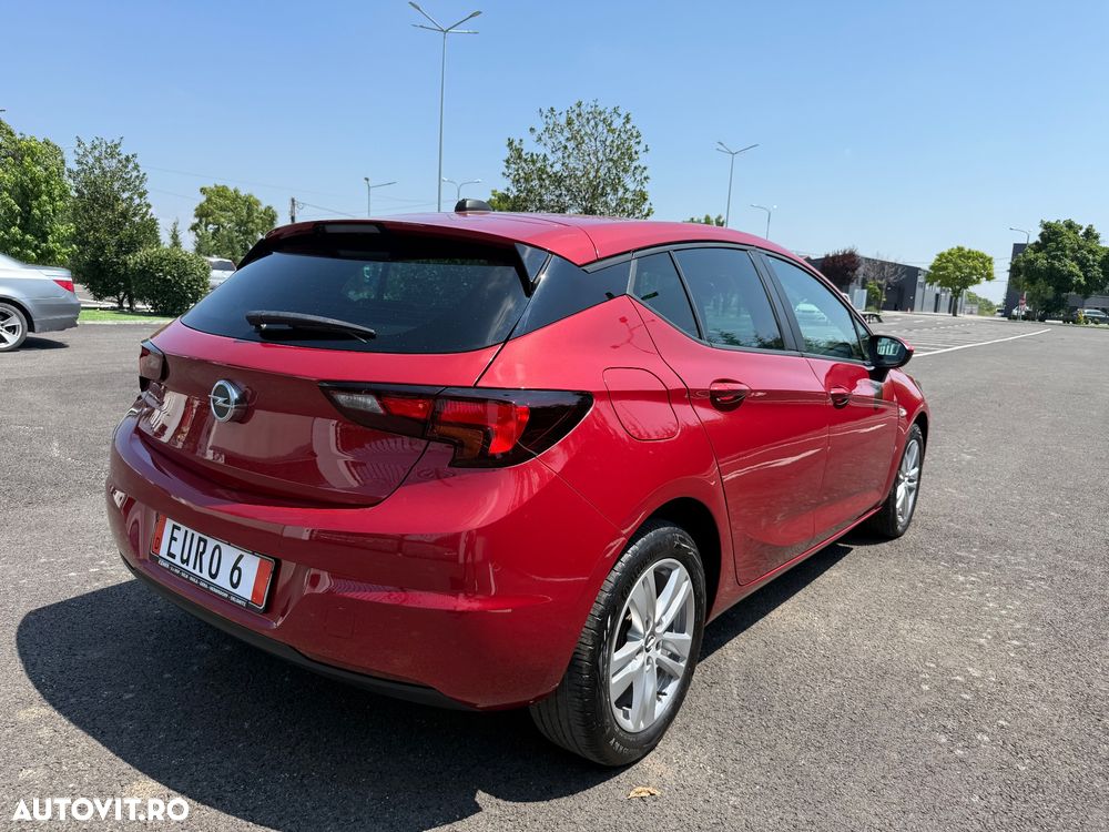Opel Astra 1.2 Turbo Business Elegance - 8