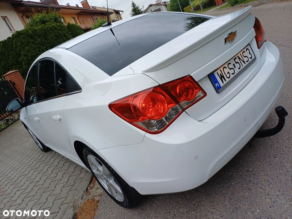 Chevrolet Cruze 2.0 VDCi LS - 33