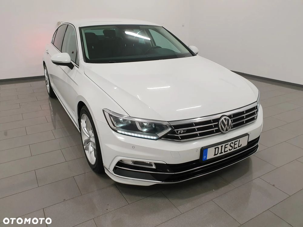 Volkswagen Passat 2.0 TDI BMT Highline - 34