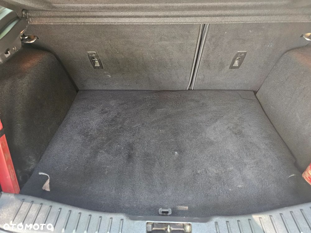 Ford Focus - 21