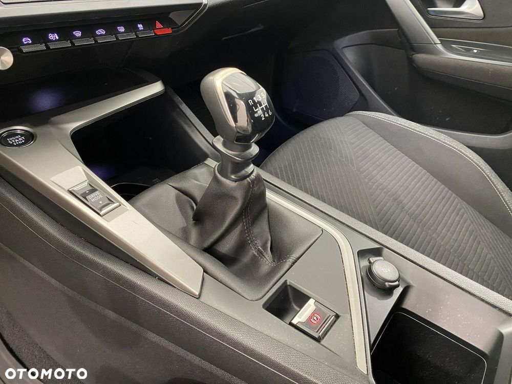 Peugeot 308 - 19