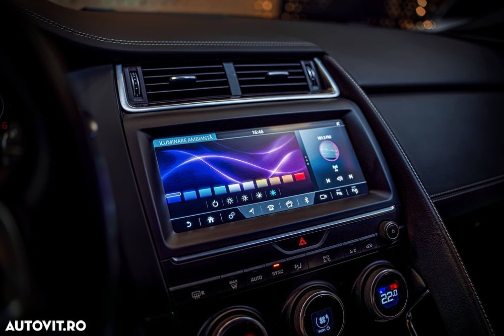 Jaguar E-Pace D180 AWD Aut. R-Dynamic S - 29