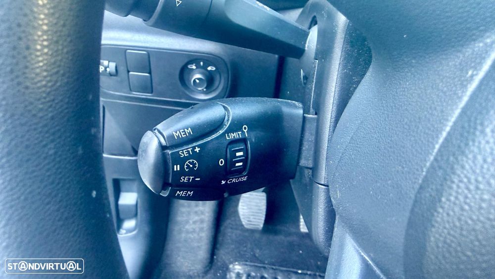 Citroën C3 1.2 PureTech Feel - 17