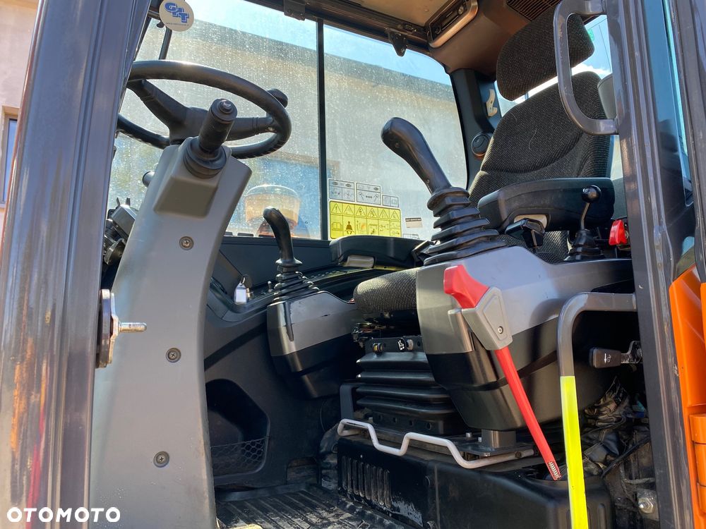 Doosan DX57W-5 - 12