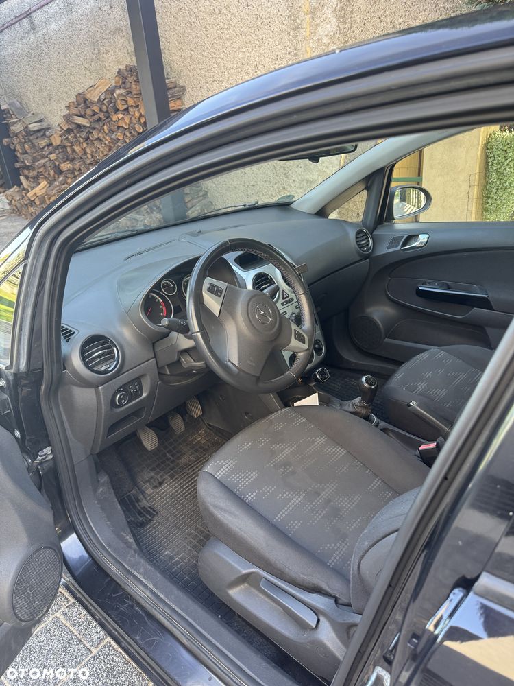 Opel Corsa - 10