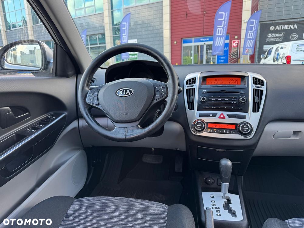Kia Ceed 1.6 Comfort + - 8
