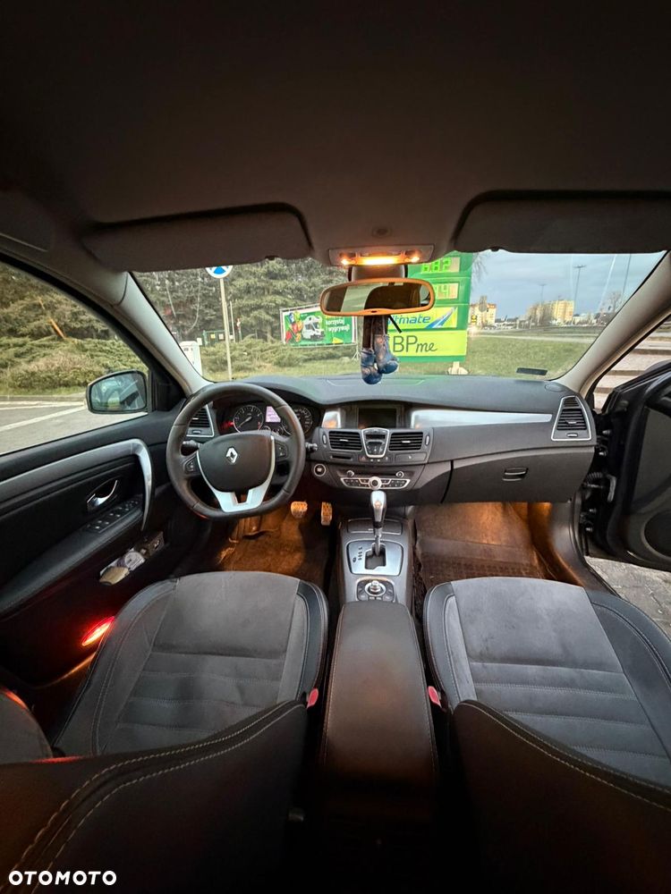 Renault Laguna 2.0 dCi Bose Edition - 6