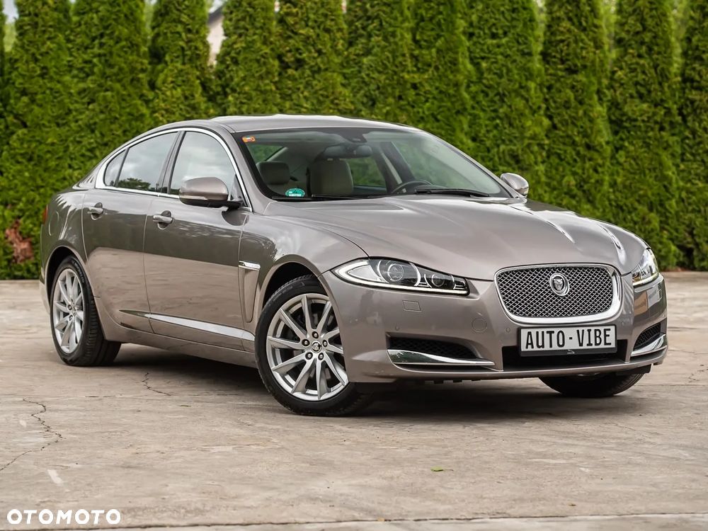 Jaguar XF - 1