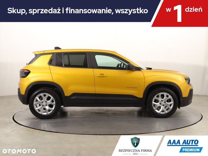 Jeep Avenger - 8