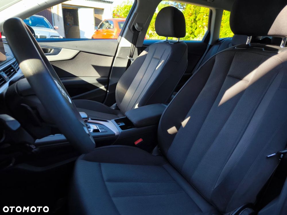 Audi A4 Avant - 22