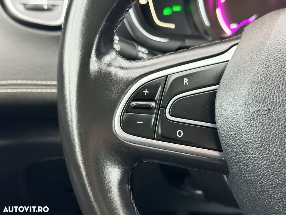 Renault Grand Scenic ENERGY dCi 130 BOSE EDITION - 31