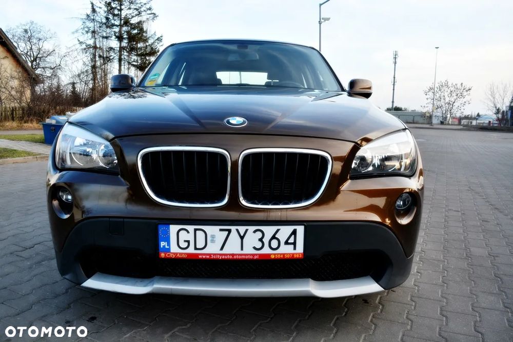 BMW X1 sDrive18d xLine - 15