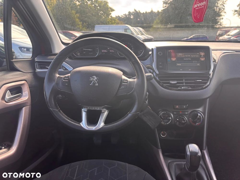 Peugeot 2008 PureTech 82 Style - 19
