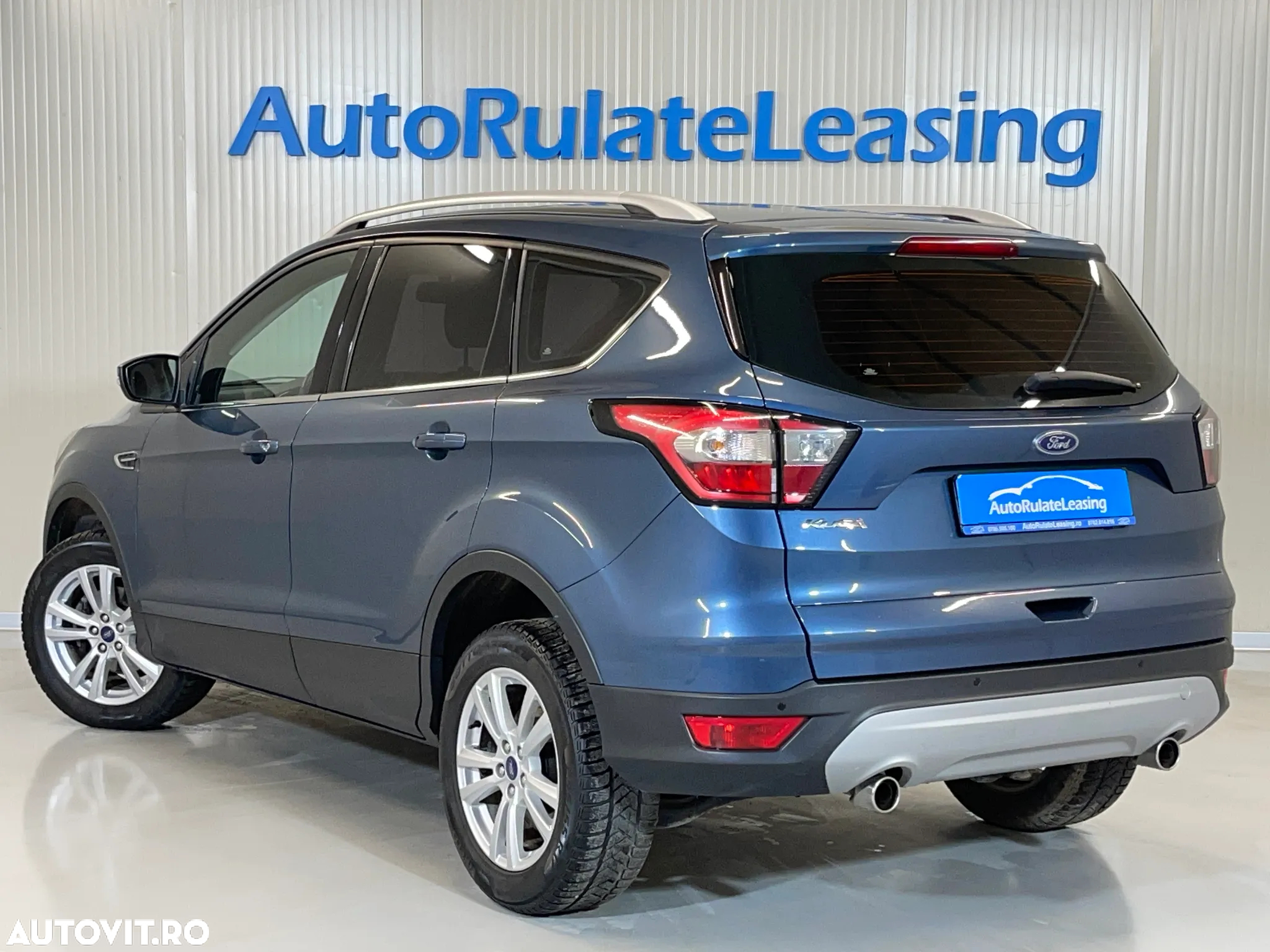 Ford Kuga 1.5 EcoBoost 2WD Trend - 4