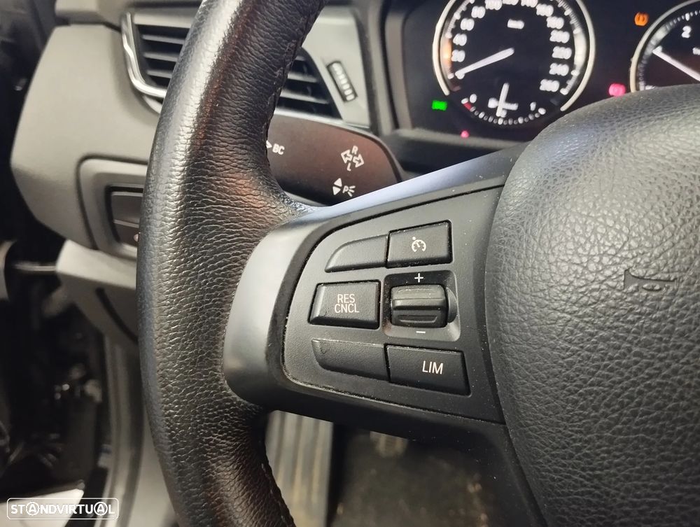 BMW 216 Active Tourer d - 20