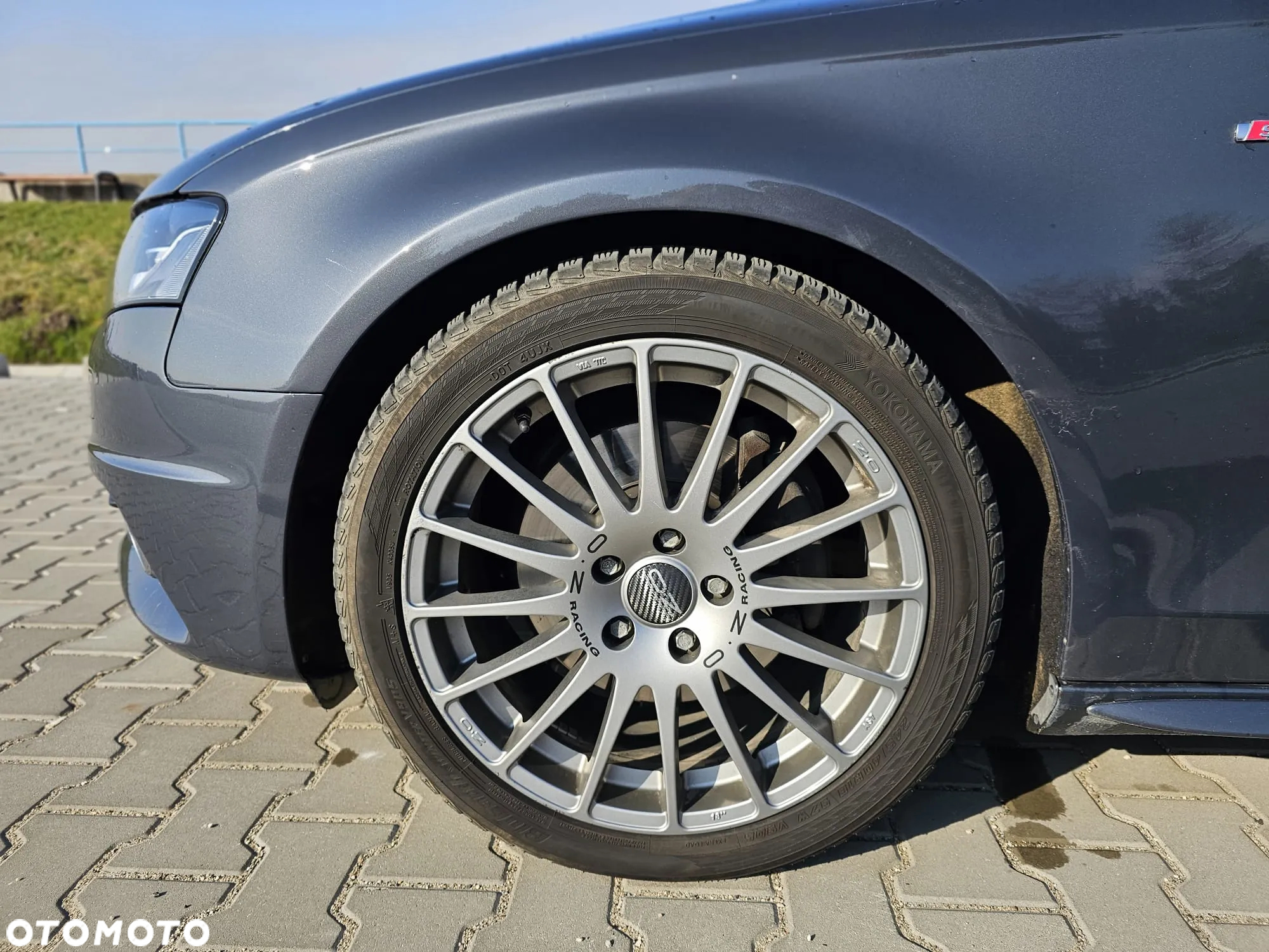 Audi A4 3.2 FSI Quattro - 6
