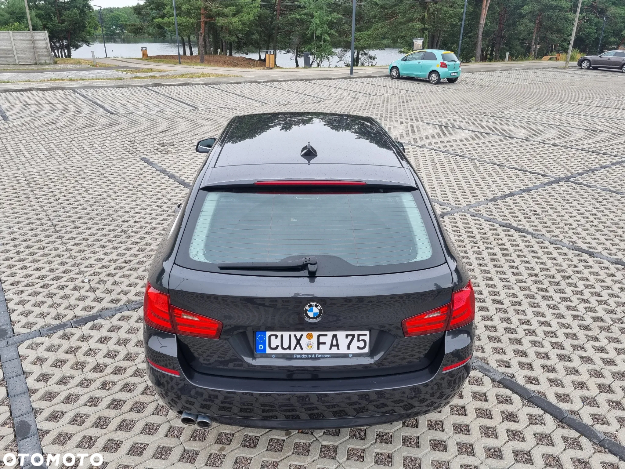 BMW Seria 5 520d Touring - 12