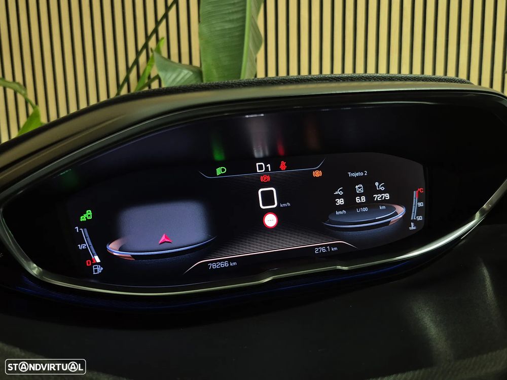 Peugeot 3008 1.6 BlueHDi GT Line EAT6 - 24