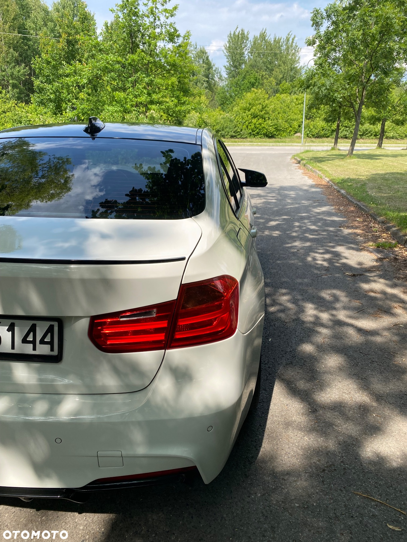 BMW Seria 3 320d Touring Luxury Line - 17