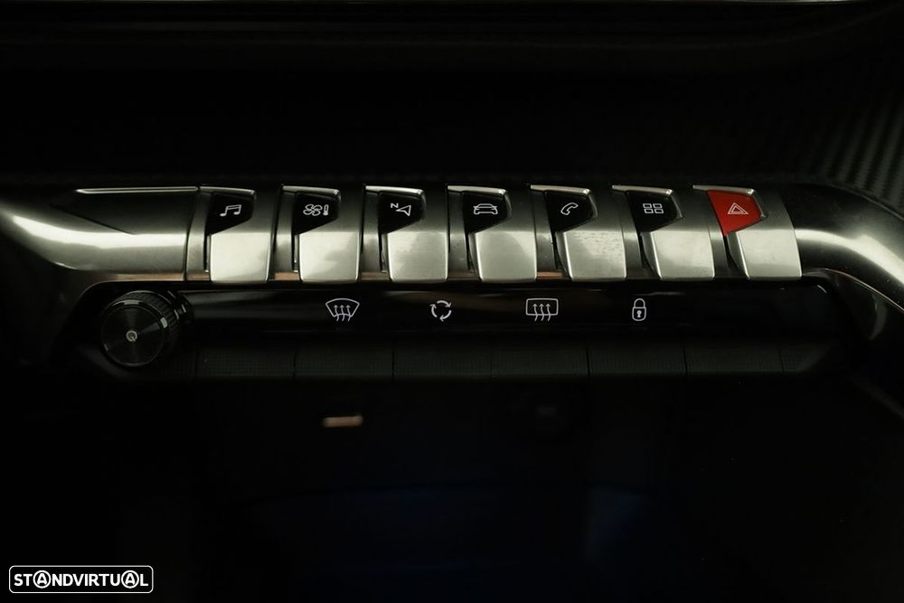 Peugeot 5008 1.2 PureTech Allure Pack EAT8 - 13