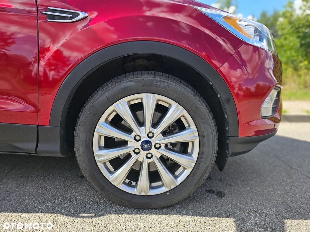 Ford Escape 2.0 EcoBoost AWD Titanium - 9